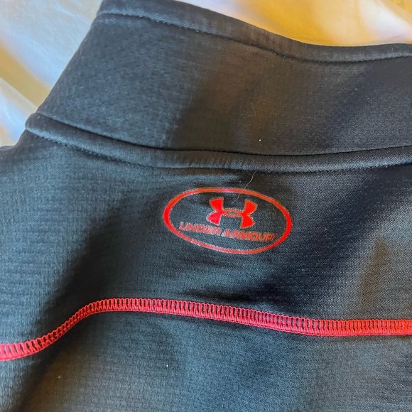 Under Armour 3/4 zip.  Mens XL Black and red - Picture 4 of 7